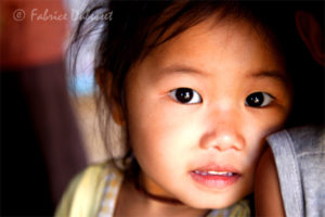 Village Nord du Laos travel picture child 