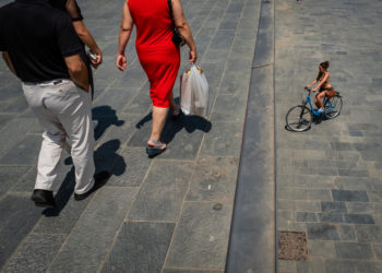 “I think the most important thing of all is your patience, a lot of patience and a pinch of luck”, Stan De Zoysa, street photographer