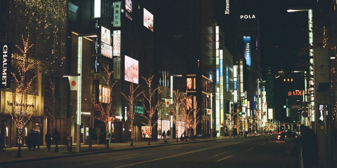 📷 What is photographic overexposure and underexposure? [2021]