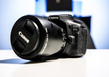 Can Canon 90D shoot 120fps?