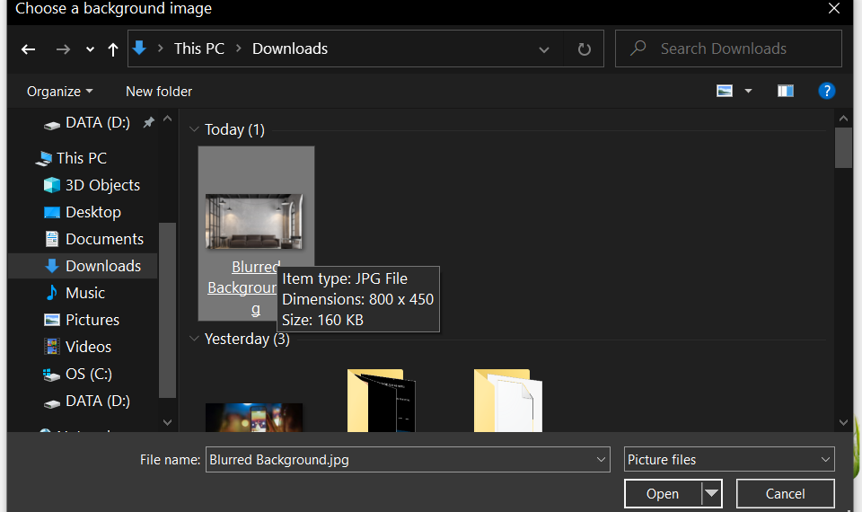 Can I blur background in zoom?