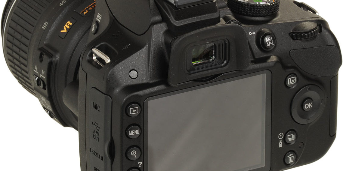 Can I use my Nikon D3200 as a Webcam?