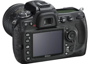 Can a Nikon D300 record video?