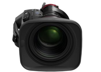 Do Canon lens need firmware update?