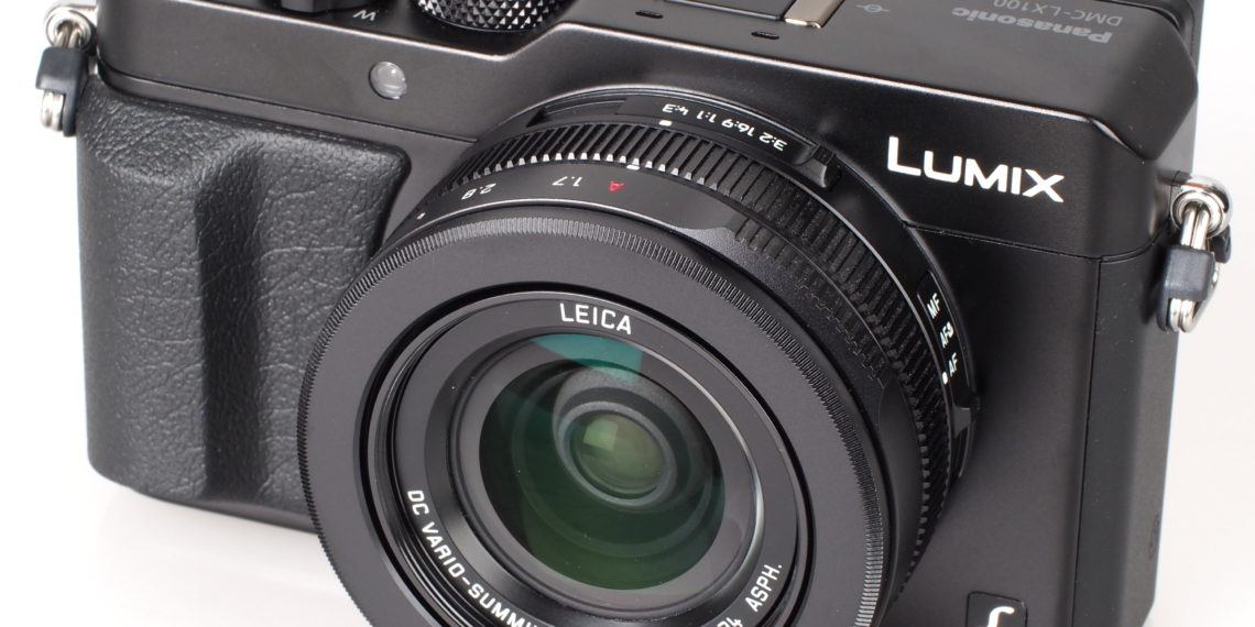 Do any compact cameras have a viewfinder?