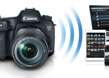 Does Canon 7D have WIFI?
