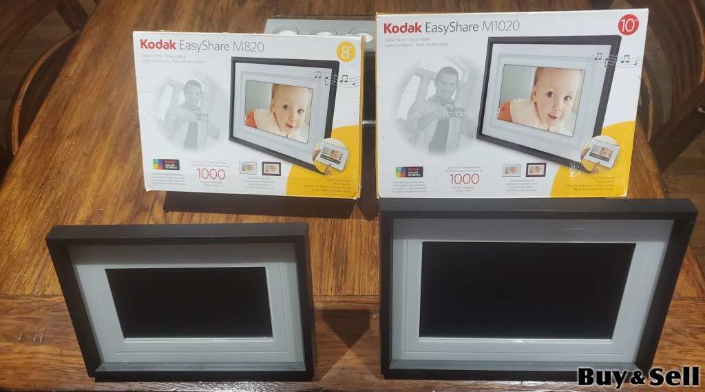 Does Kodak sell frames?