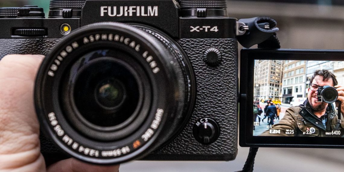Does the Fuji XT4 overheat?