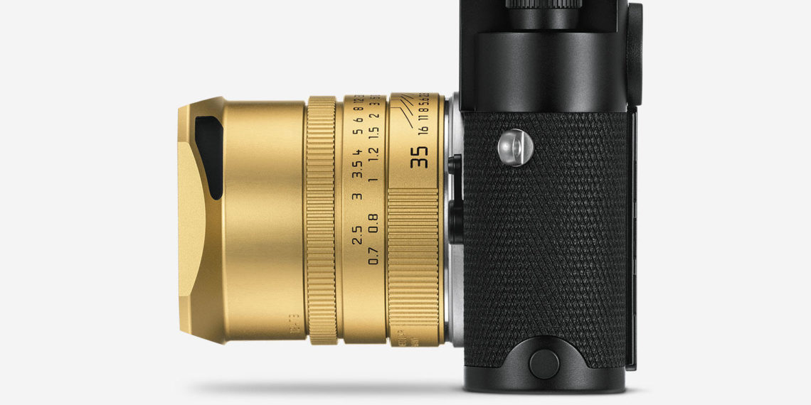 Does the Leica M10 brass?