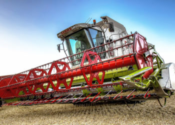 How do I combine HDR photos?