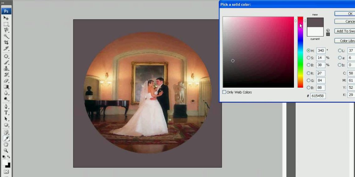 How do I crop a picture without it zooming in?