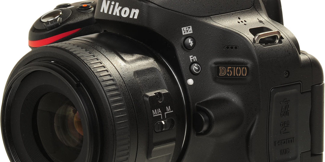 How do I fix my Nikon d5100 autofocus?