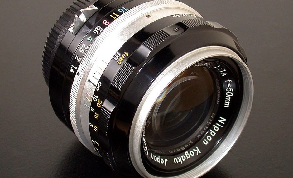 How do I use old Nikon lenses on DSLR?