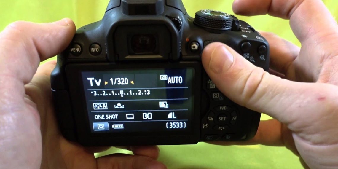 How do you change the shutter speed on a Canon Powershot sx20 IS?