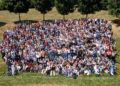 How do you take big group photos with everyone in focus?