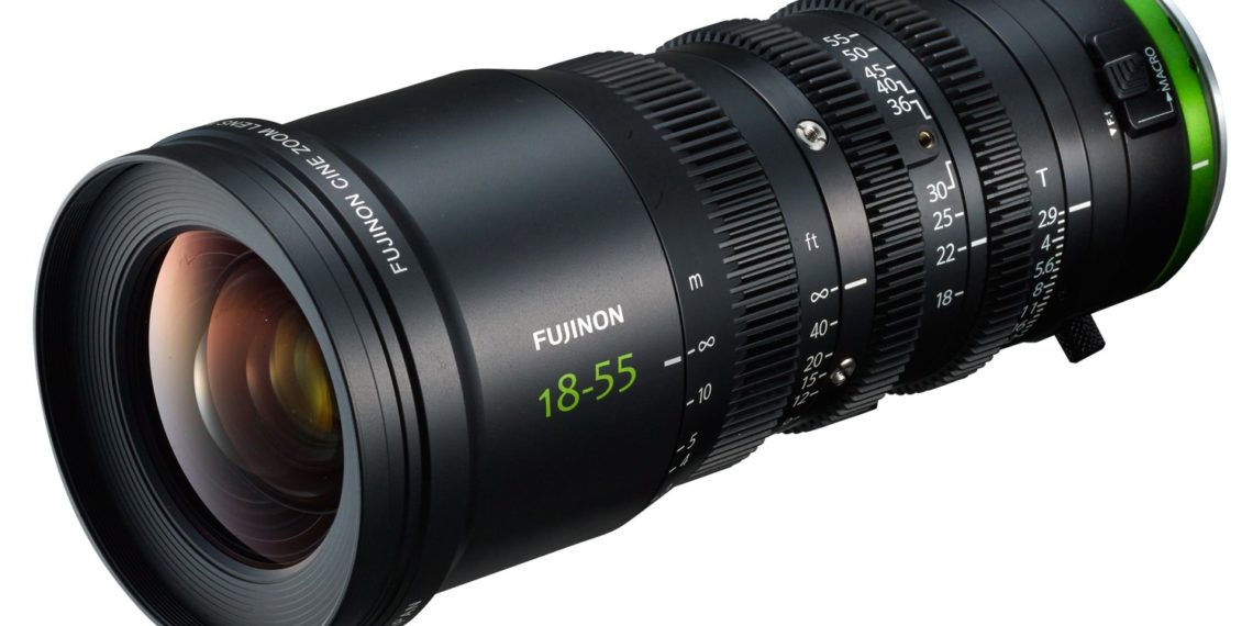 How far can 18-55mm lens zoom?