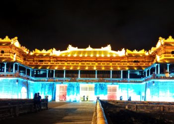 How is hue calculated?