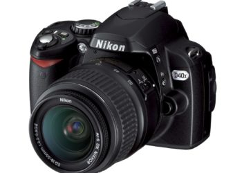 How many megapixels is the Nikon D40?