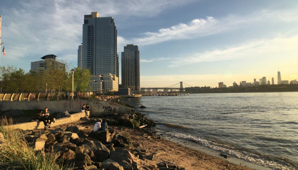 Is 18mm a wide angle lens?