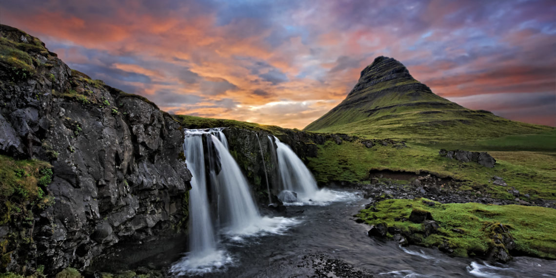 Is 24mm lens good for landscape?