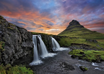 Is 24mm lens good for landscape?