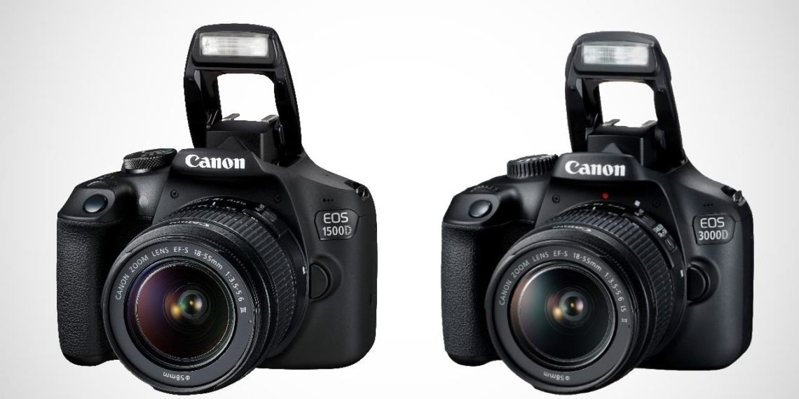Is Canon 1500D touch screen?