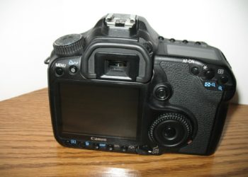 Is Canon 40D full frame?