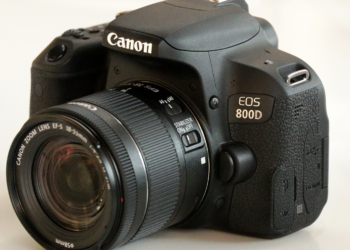 Is Canon 800D discontinued?
