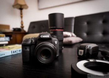 Is Canon 80D good in low light?