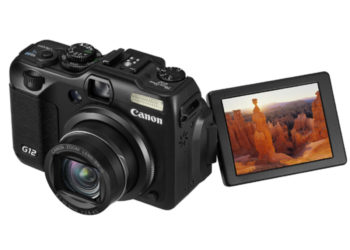 Is Canon G12 mirrorless?