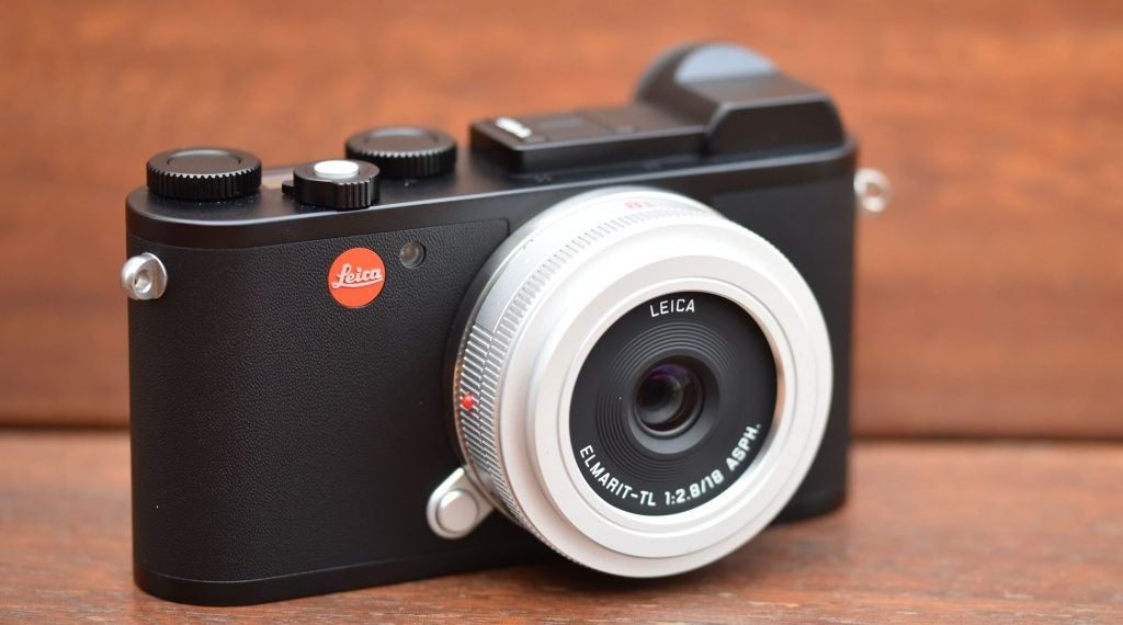 Is Leica CL weatherproof?