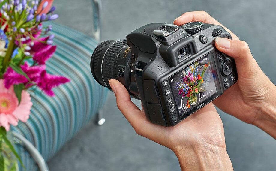 Is Nikon D3400 discontinued?