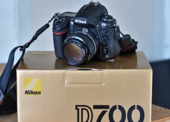 Is Nikon D7000 good in 2020?