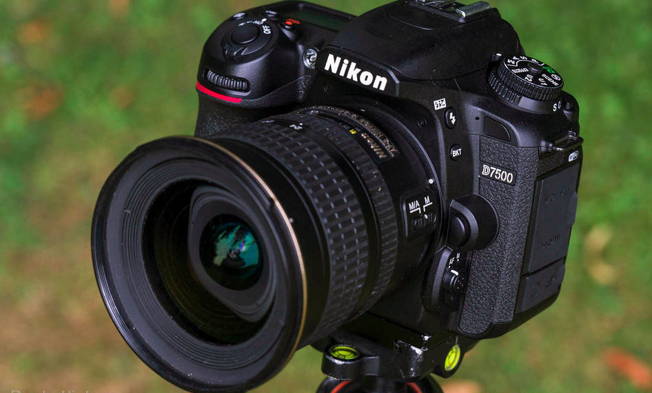Is Nikon or Canon better?