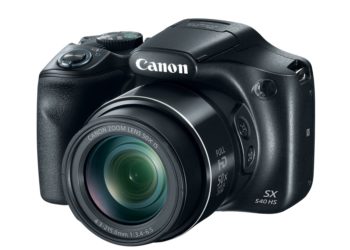 Is PowerShot a DSLR?