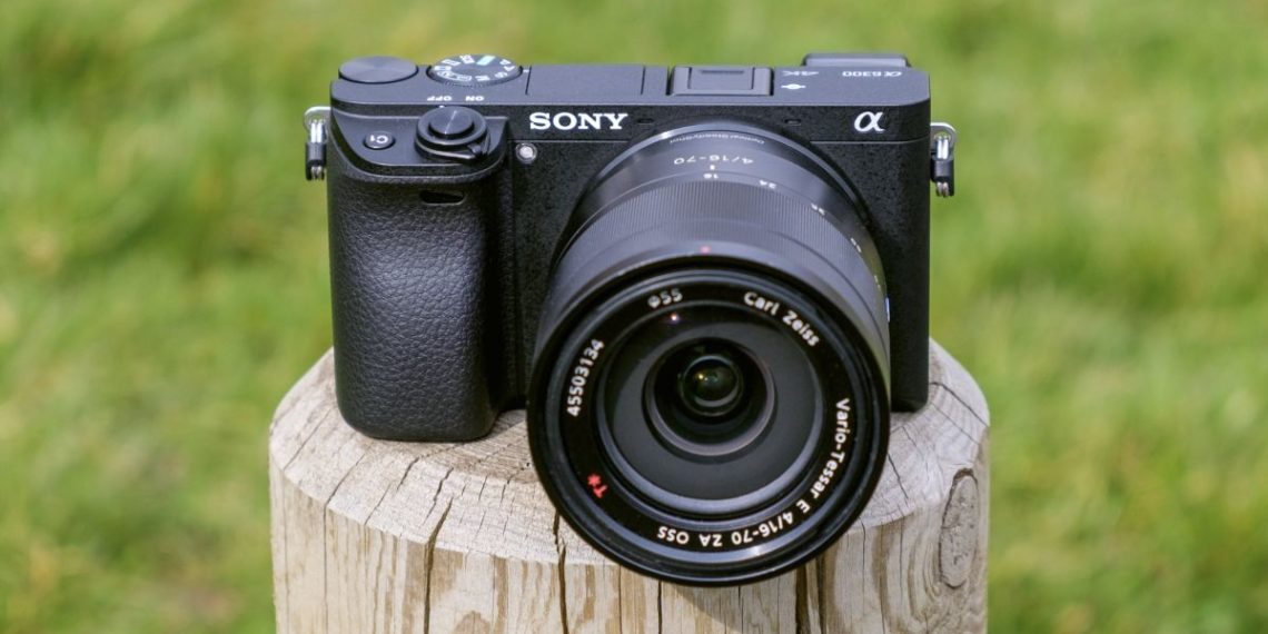 Is Sony A6300 good for beginners?