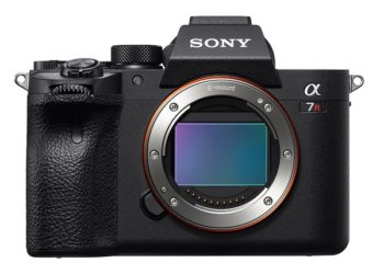 Is Sony a7r4 better than a7r3?