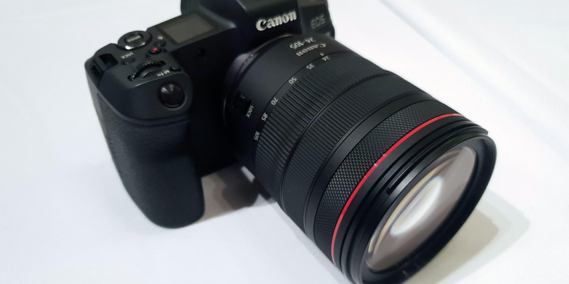 Is the Canon EOS R still worth buying?