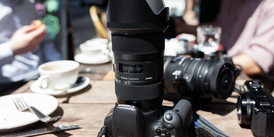 Is the Sigma 18 35 good for photography?