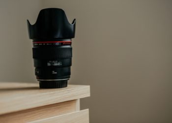 Should you use a lens hood at night?