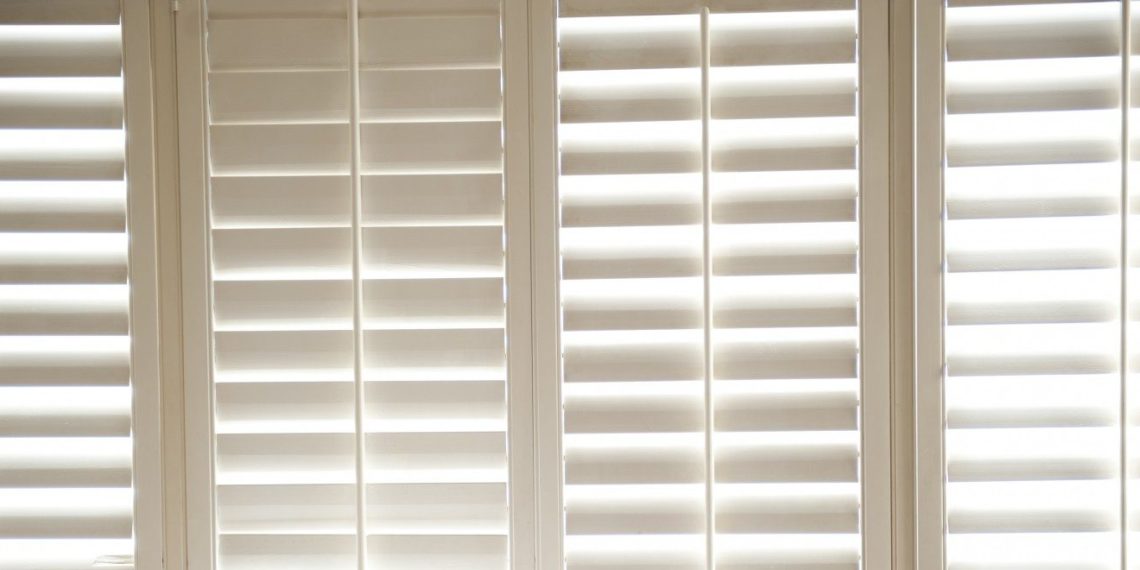 What are the two types of shutter?