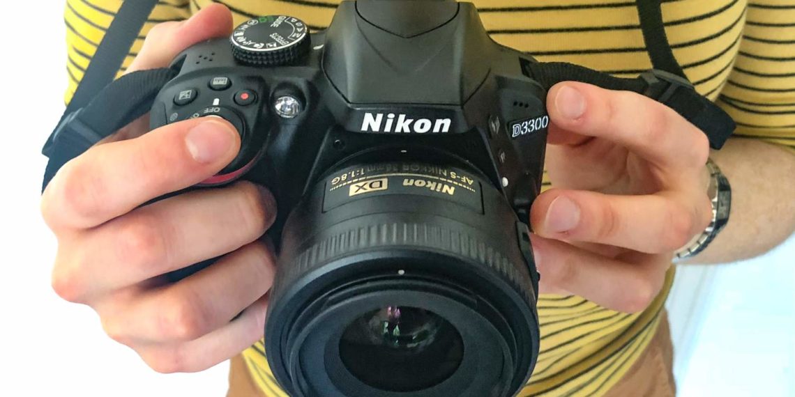 What are wide angle lenses best for?