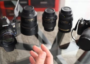What does 100 mm lens mean?