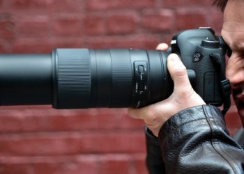 What is a 100 400mm lens good for?
