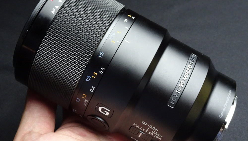 What is the best lens for macro photography?