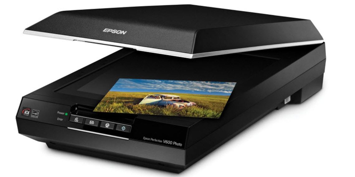 What is the best scanner for old photos?