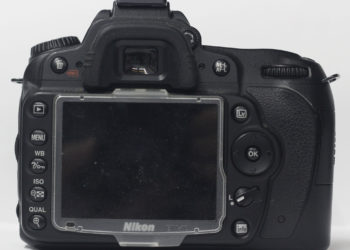 What is the cost of Nikon D90?