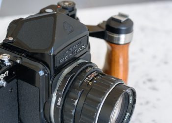 What mount is Pentax 67?