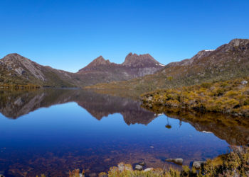 What should I bring to Cradle Mountain?