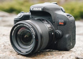 Which is better SLR or DSLR?